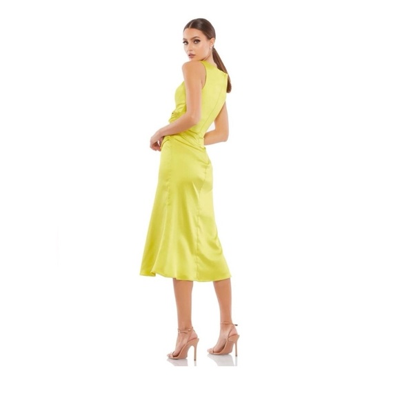 Ieena Mac Duggal Satin Ruched V Neck Faux Wrap Midi Dress Chartreuse Size 8 NWT - Picture 2 of 7